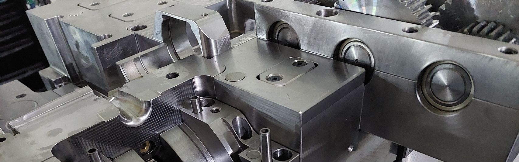 Custom Injection Mold